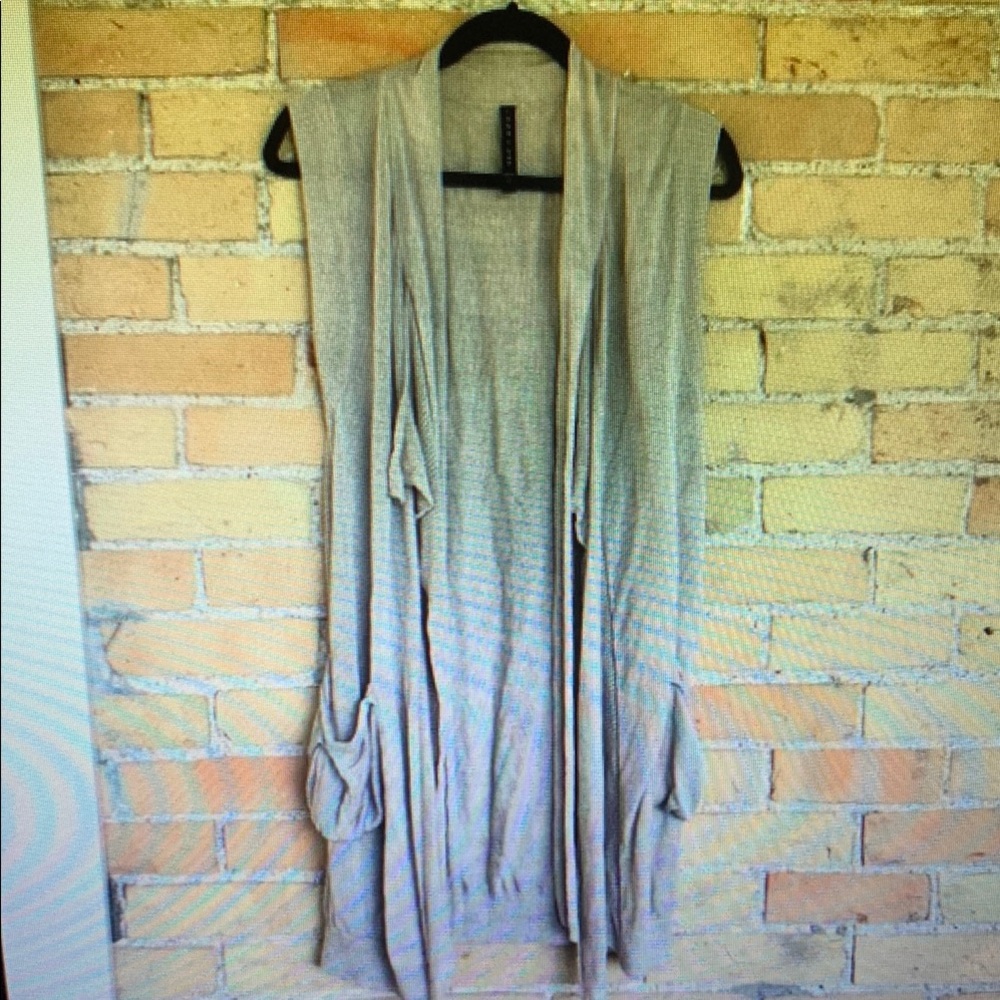 Sleeveless Beige Drape Cardigan